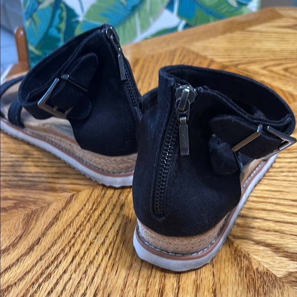 Stylish Black  Sandals